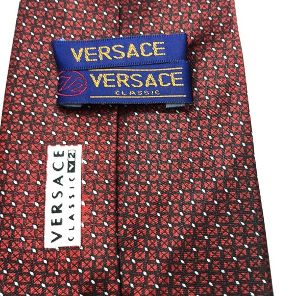 Versace Classic V2 100% Silk Handmade Necktie